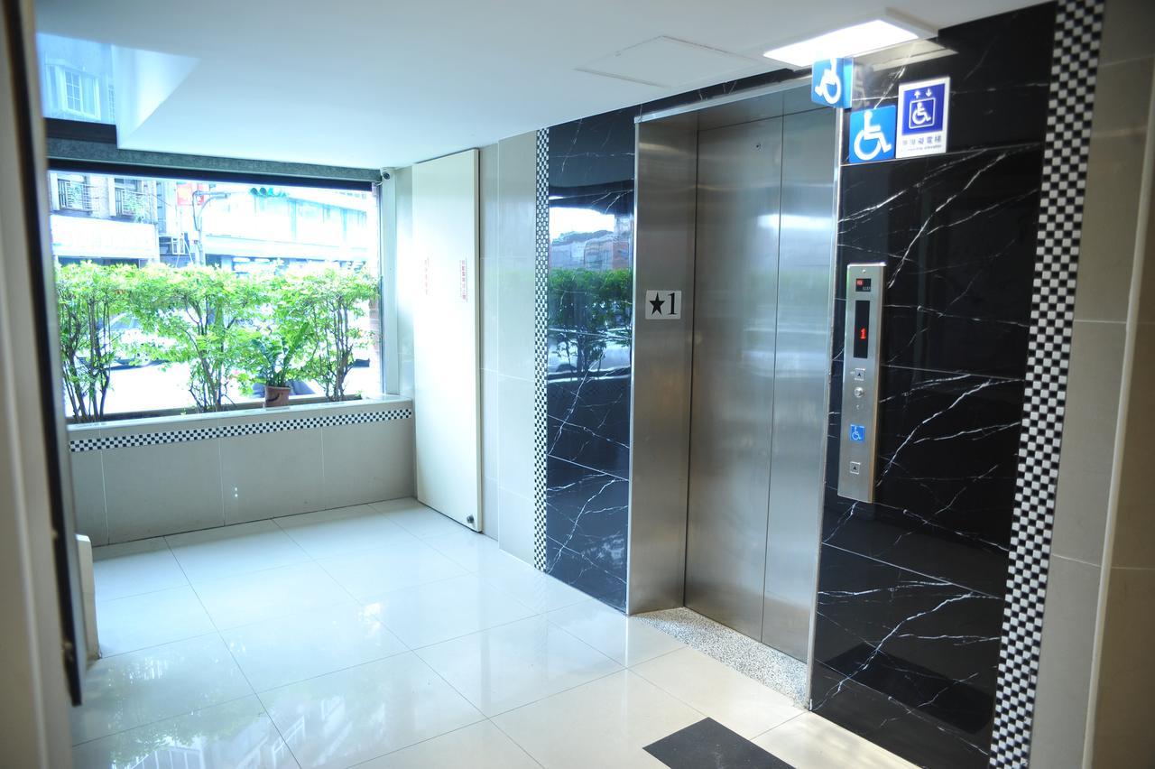 Great Family Hotel Taipei Luaran gambar